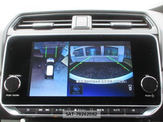 Nissan LEAF 2021-10 2002178-7