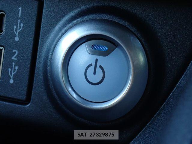 Nissan LEAF 2020-06 2668299-9