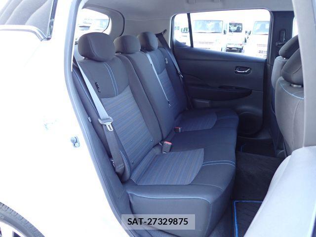Nissan LEAF 2020-06 2668299-12