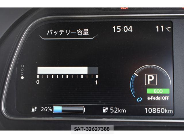 Nissan LEAF 2017-12 3421716-9