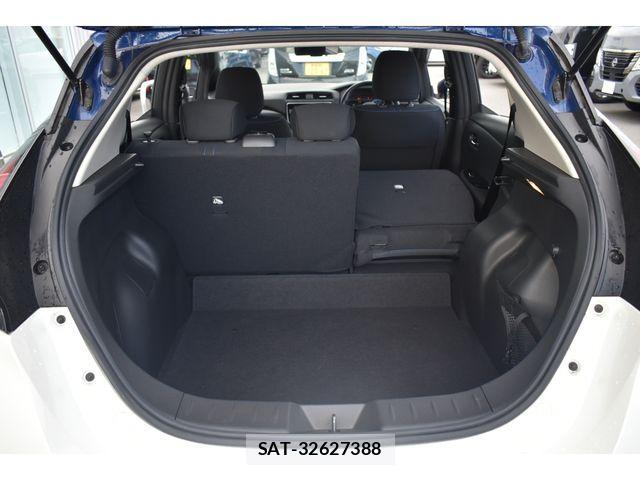 Nissan LEAF 2017-12 3421716-22