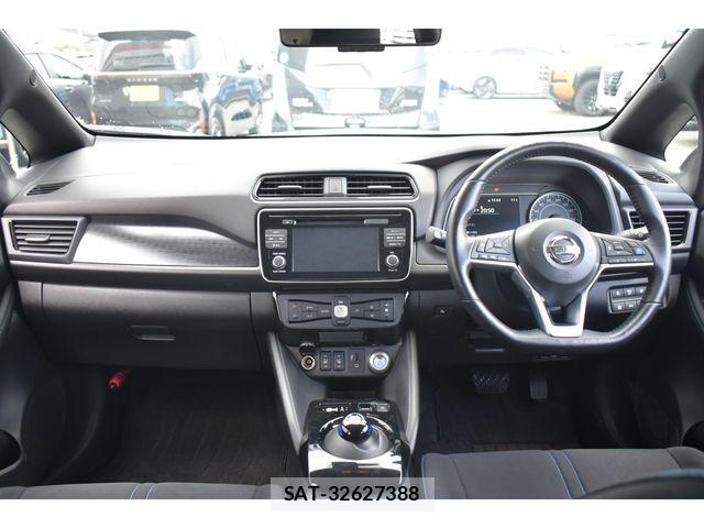 Nissan LEAF 2017-12 3421716-2