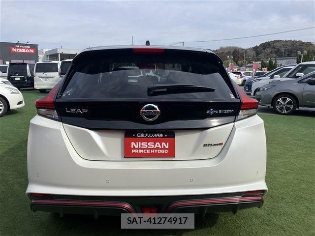 Nissan LEAF 2018-10 4110093-17