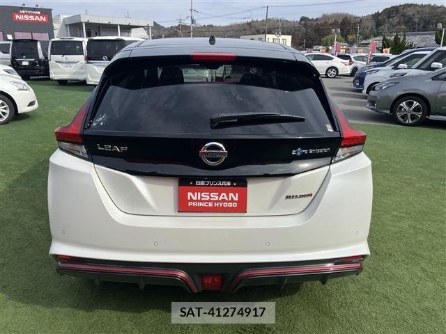 Nissan LEAF 2018-10 4110093-18