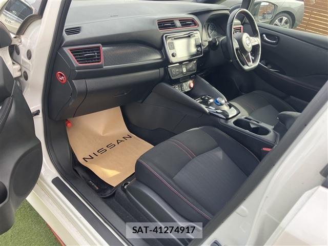 Nissan LEAF 2018-10 4110093-27