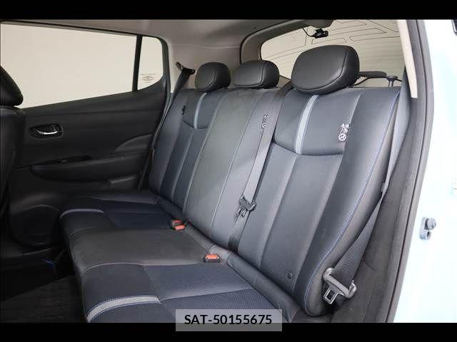 Nissan LEAF 2018-08 4371436-18