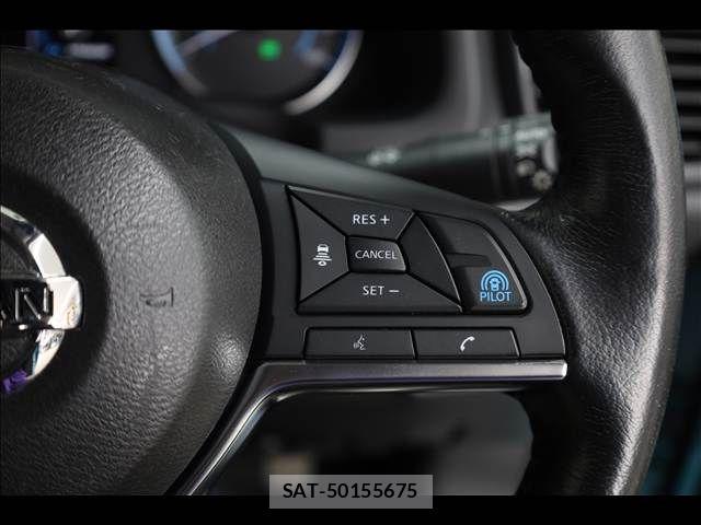Nissan LEAF 2018-08 4371436-3