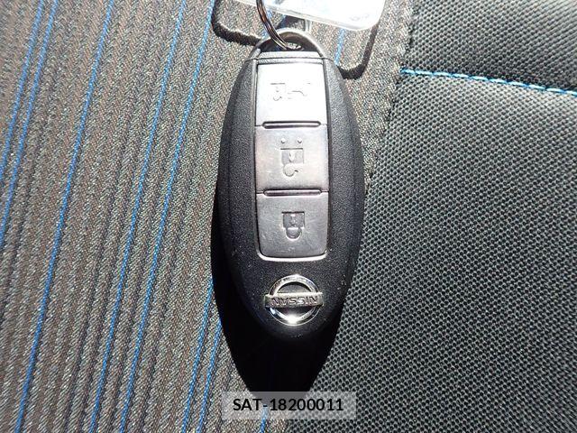Nissan LEAF 2019-01 6002721-11