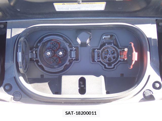 Nissan LEAF 2019-01 6002721-16