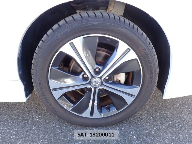 Nissan LEAF 2019-01 6002721-18