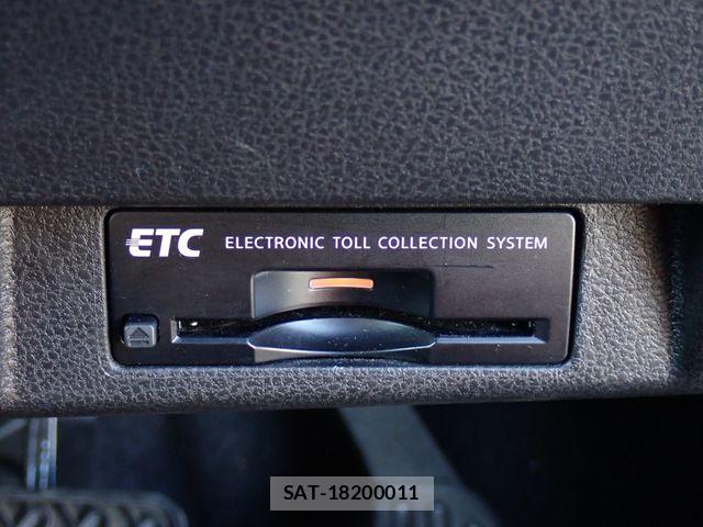 Nissan LEAF 2019-01 6002721-5