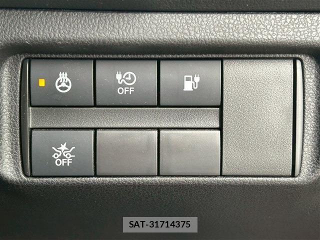Nissan LEAF 2021-07 6676604-24
