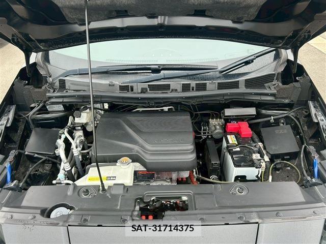 Nissan LEAF 2021-07 6676604-27