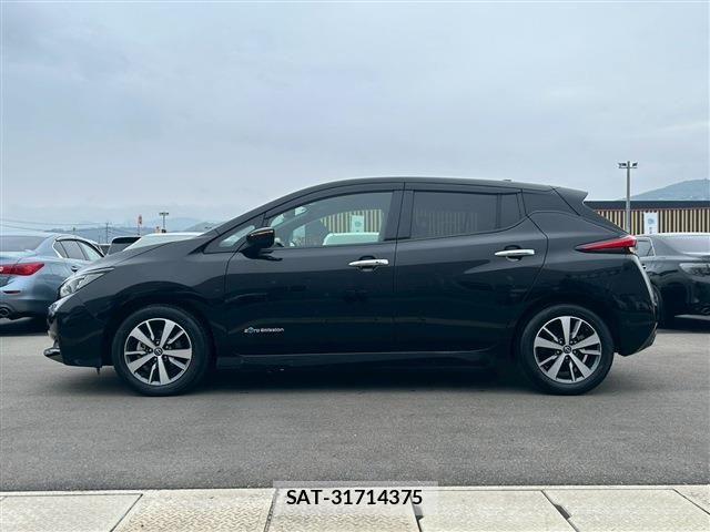 Nissan LEAF 2021-07 6676604-8