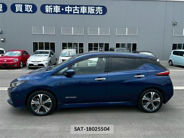 Nissan LEAF 2019-02 6791198-8