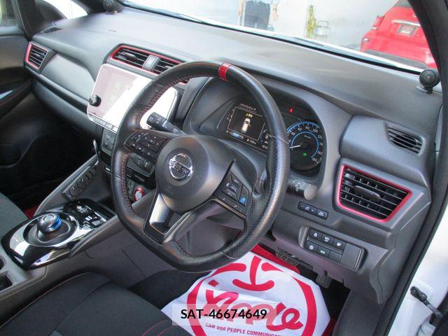 Nissan LEAF 2020-10 6815636-11