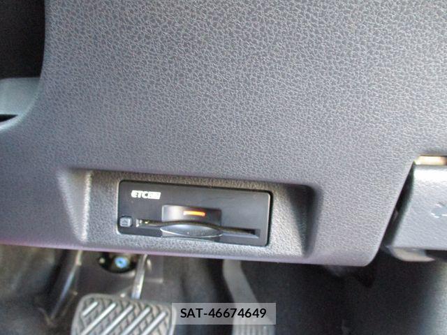 Nissan LEAF 2020-10 6815636-20