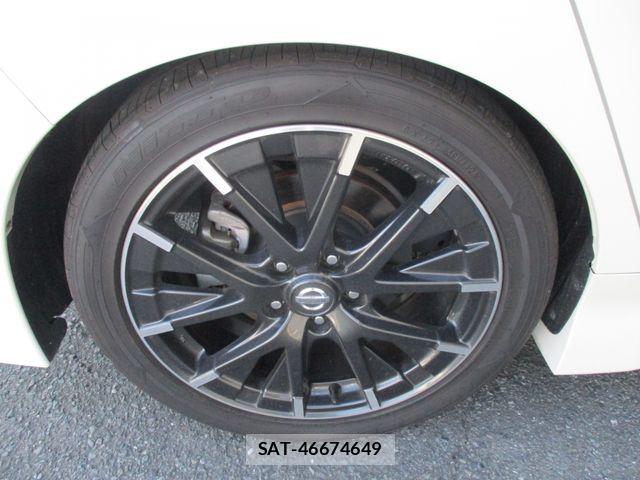 Nissan LEAF 2020-10 6815636-21