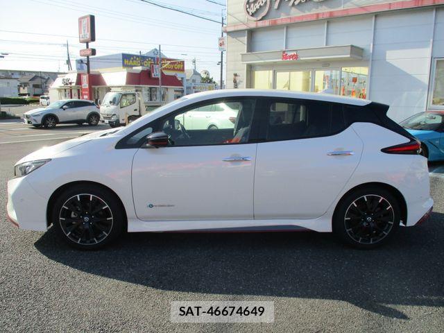 Nissan LEAF 2020-10 6815636-5
