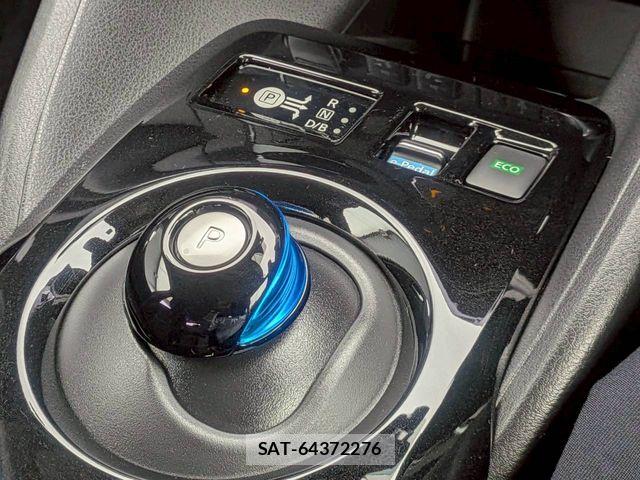 Nissan LEAF 2021-09 6815643-9