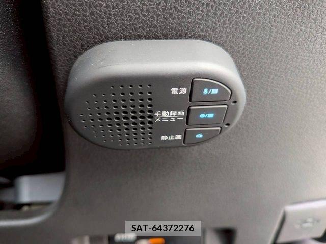 Nissan LEAF 2021-09 6815643-15