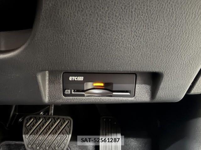 Nissan LEAF 2021-10 6907391-11
