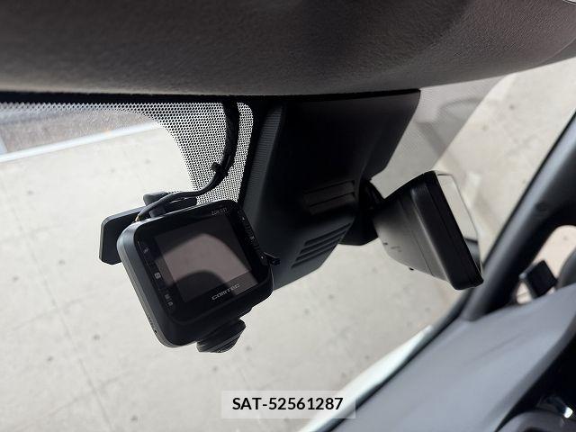 Nissan LEAF 2021-10 6907391-17