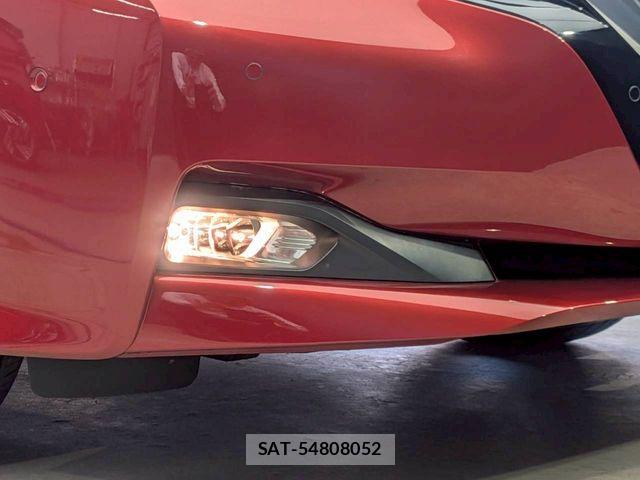 Nissan LEAF 2019-06 6907396-25