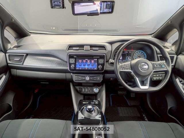 Nissan LEAF 2019-06 6907396-2
