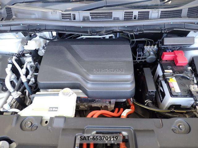 Nissan LEAF 2022-03 6994794-25
