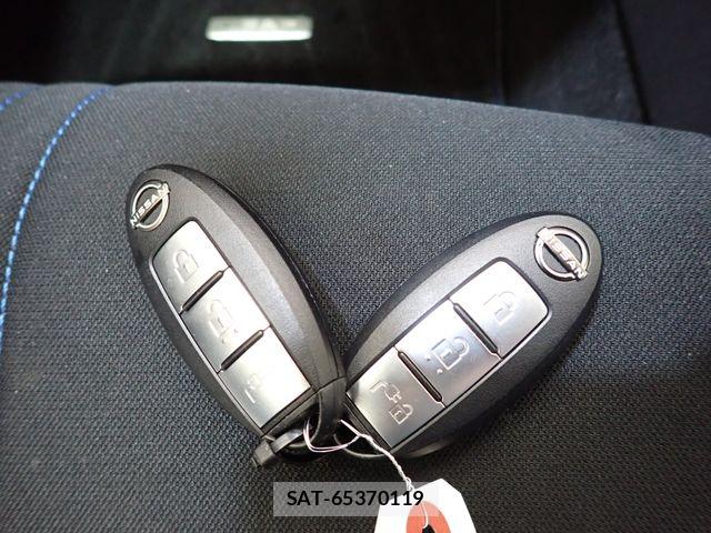Nissan LEAF 2022-03 6994794-29