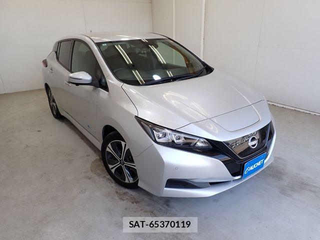Nissan LEAF 2022-03 6994794-3
