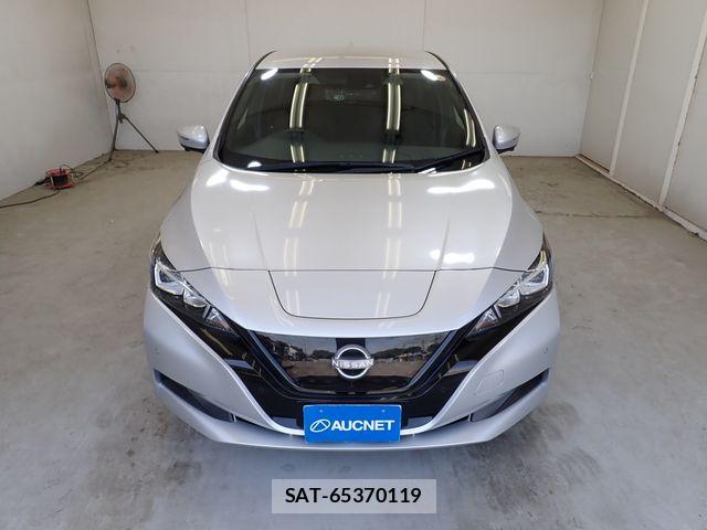 Nissan LEAF 2022-03 6994794-4