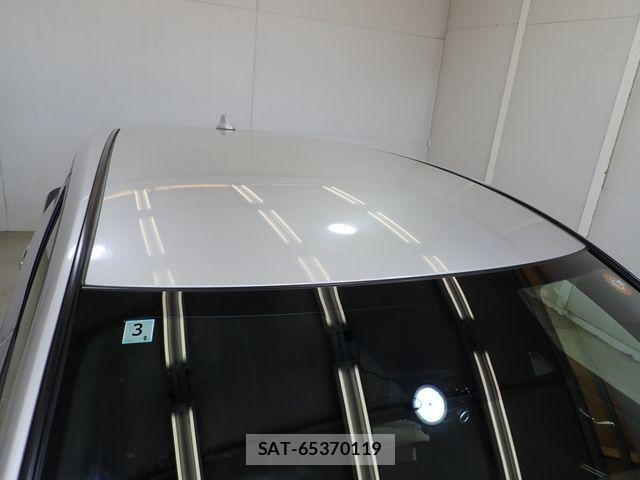 Nissan LEAF 2022-03 6994794-8