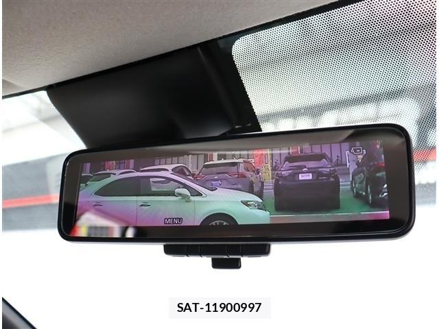 Nissan LEAF 2018-06 6994793-15