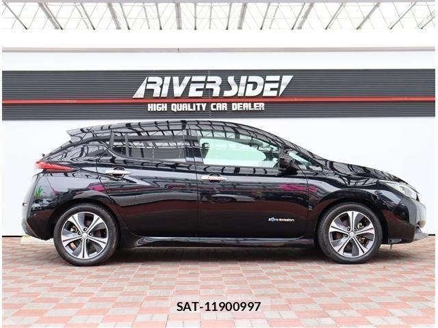 Nissan LEAF 2018-06 6994793-4