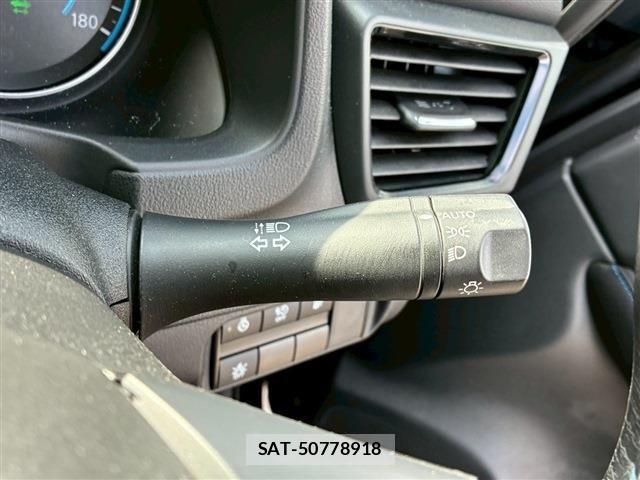 Nissan LEAF 2022-03 7020732-22