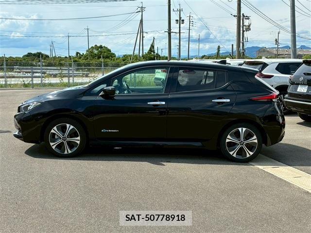 Nissan LEAF 2022-03 7020732-8