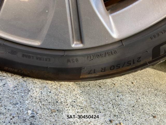 Nissan LEAF 2021-08 7059170-8