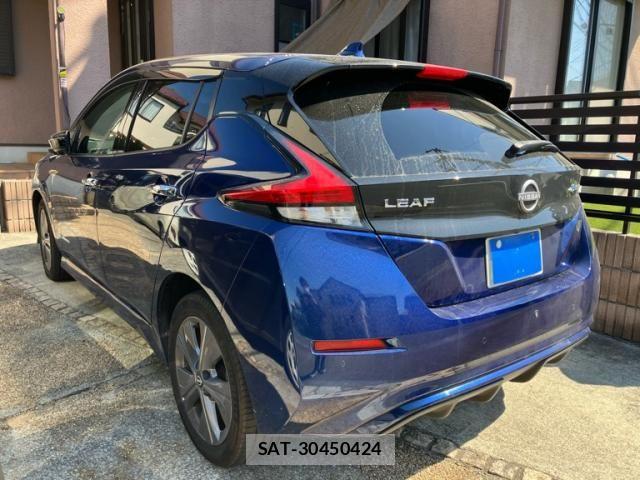 Nissan LEAF 2021-08 7059170-3