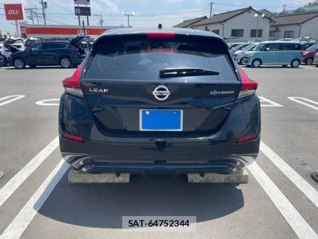 Nissan LEAF 2018-11 7198701-5