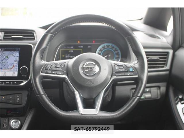 Nissan LEAF 2021-04 7220682-25