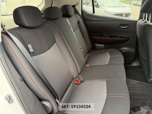 Nissan LEAF 2022-06 7220688-16