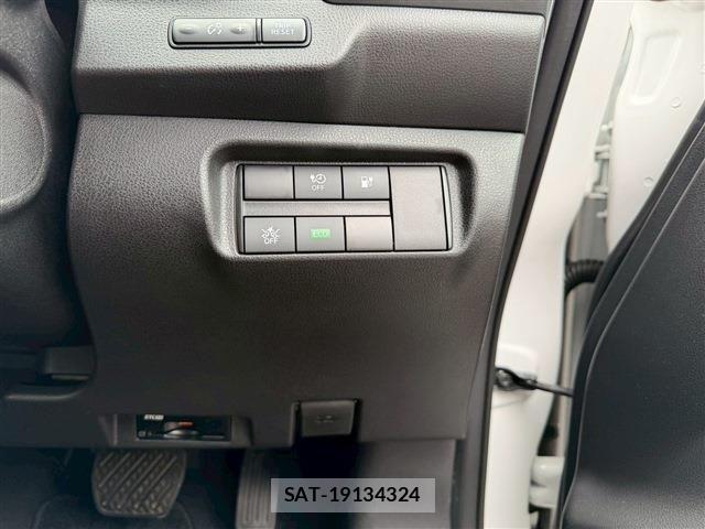 Nissan LEAF 2022-06 7220688-28