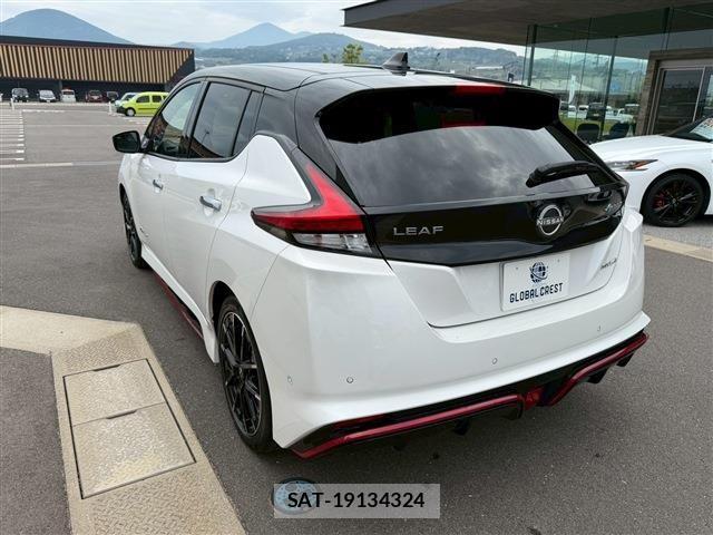 Nissan LEAF 2022-06 7220688-8