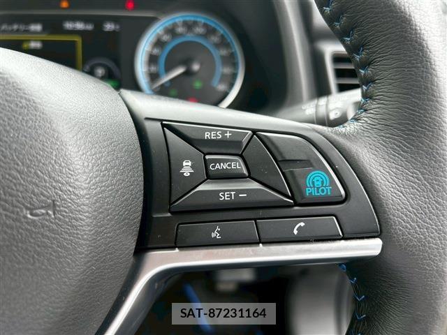 Nissan LEAF 2022-02 7220690-20