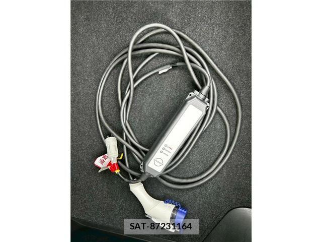 Nissan LEAF 2022-02 7220690-25