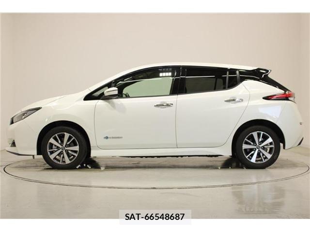 Nissan LEAF 2021-08 7220687-9