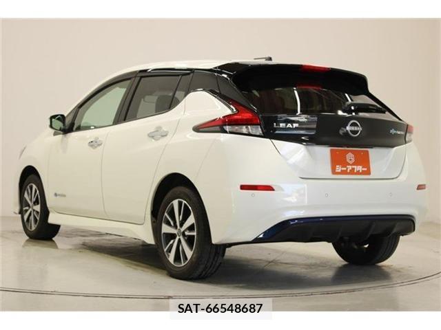 Nissan LEAF 2021-08 7220687-10
