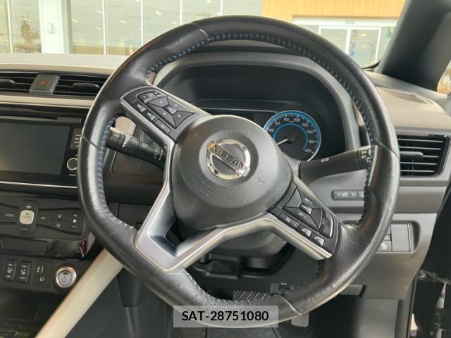 Nissan LEAF 2018-01 7220681-19